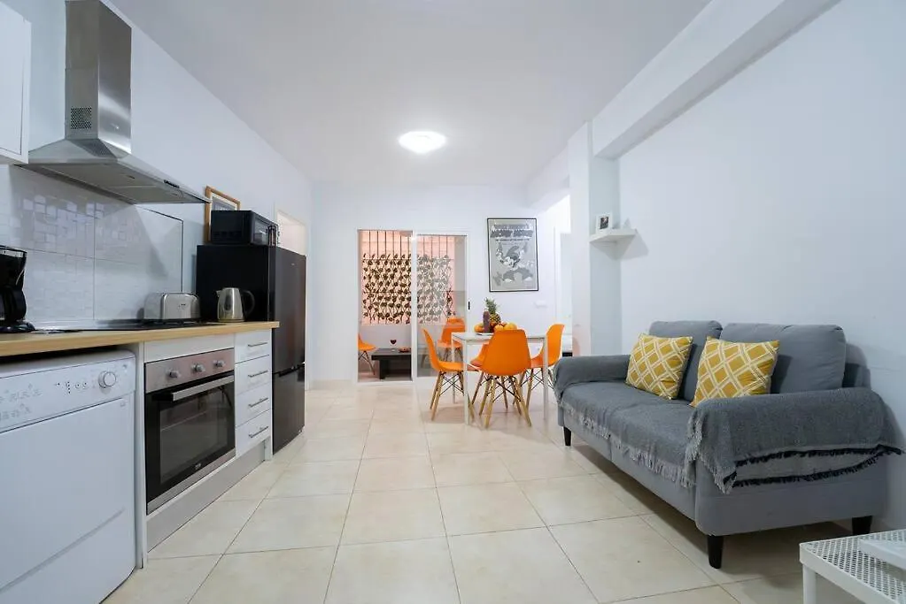Canasteros Apartments ! Málaga 0*,  España